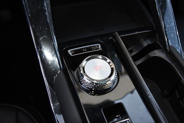 哈弗h6自动跟车功能怎么用,哈弗h6适合代步吗