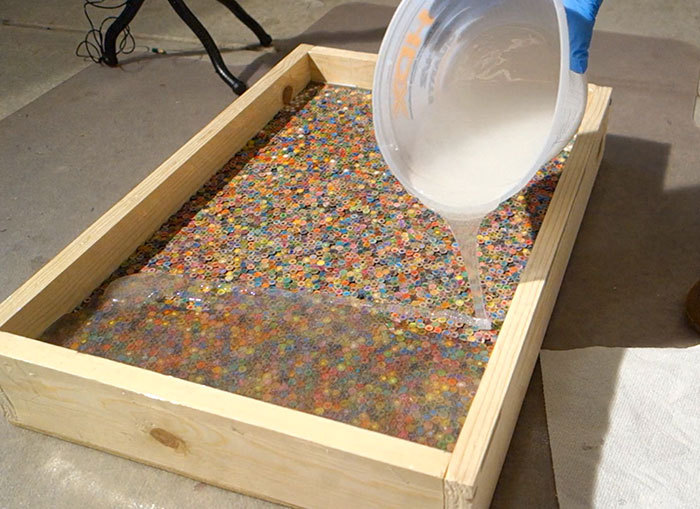 国外大神自己制作吉他,铅笔做吉他