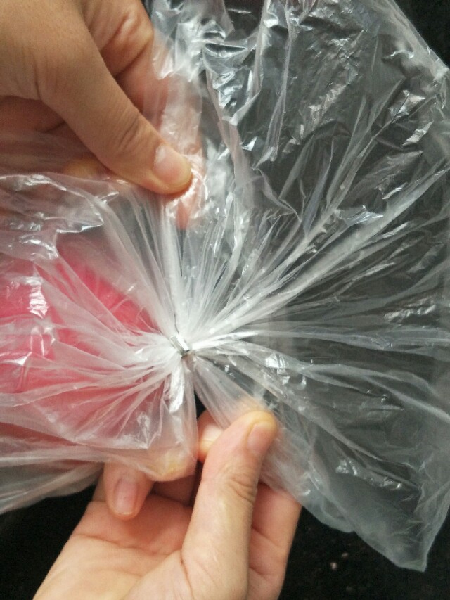 塑料打包扣怎样解开,塑料袋结构处理方法
