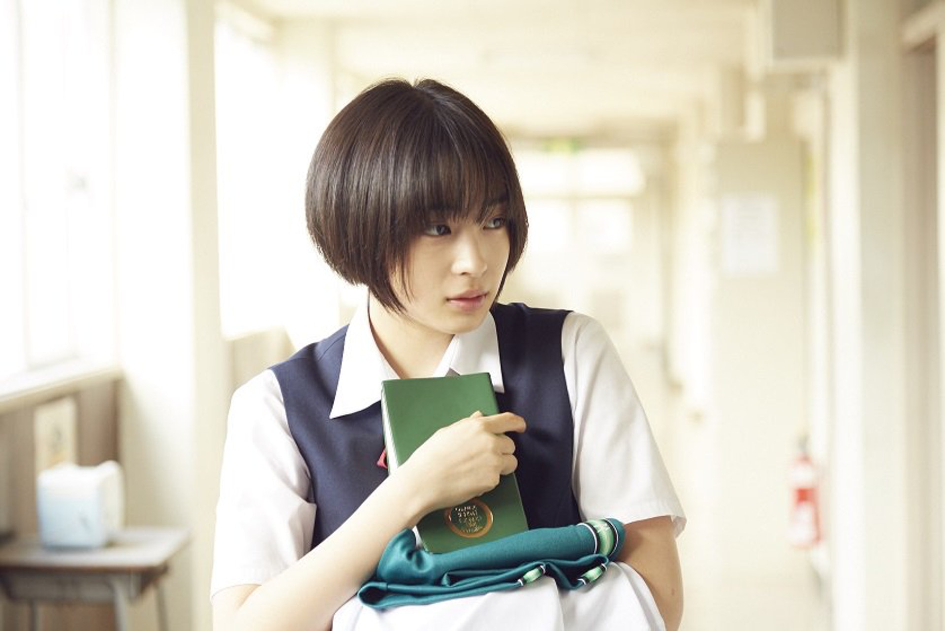 穿校服好看的日本女星 (日本最适合穿校服的女星走路霸气)