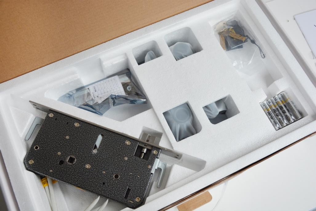 voc智能门锁x6安装教程,荣耀voc智能锁