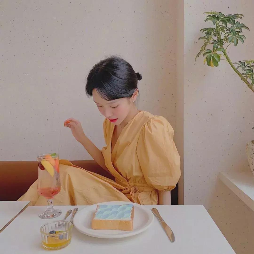 网红脸早已过时高级脸才是王道,清冷气质网红脸