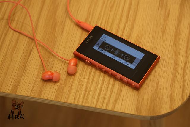 520送女朋友什么礼物比较好？除了包包，这几款智能产品值推荐