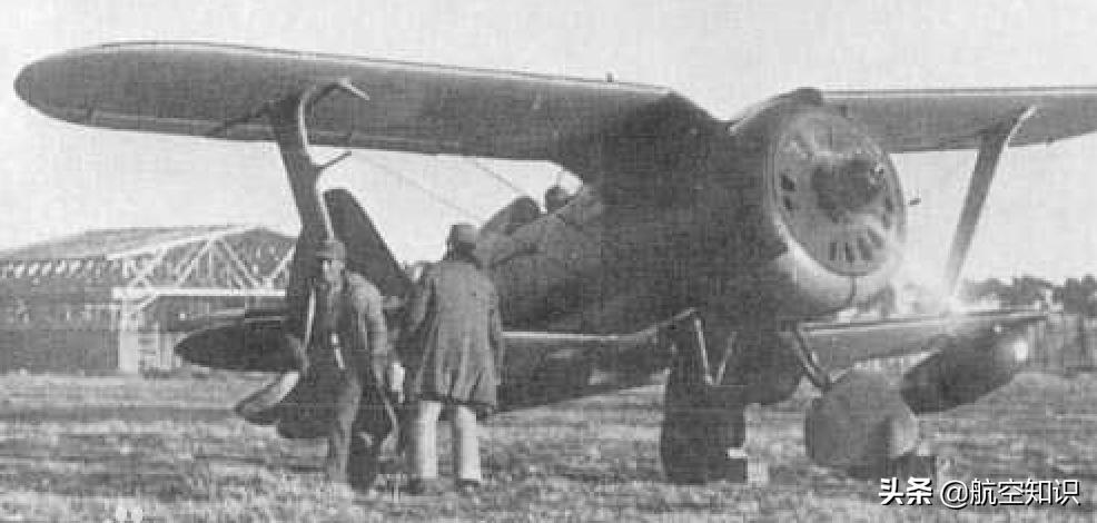 造型奇特双翼机,带你了解双翼机