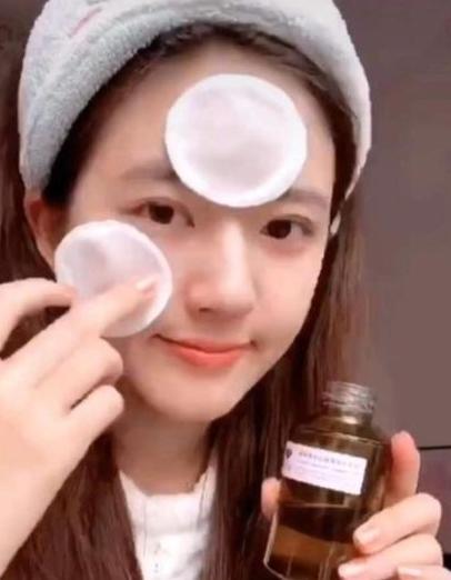 张韶涵和赵露思面霜,被赵露思种草的神器