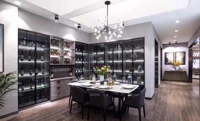 鏌滅尗瀹跺眳鍏ㄥ眿瀹氬埗,鐚煖瀹跺眳