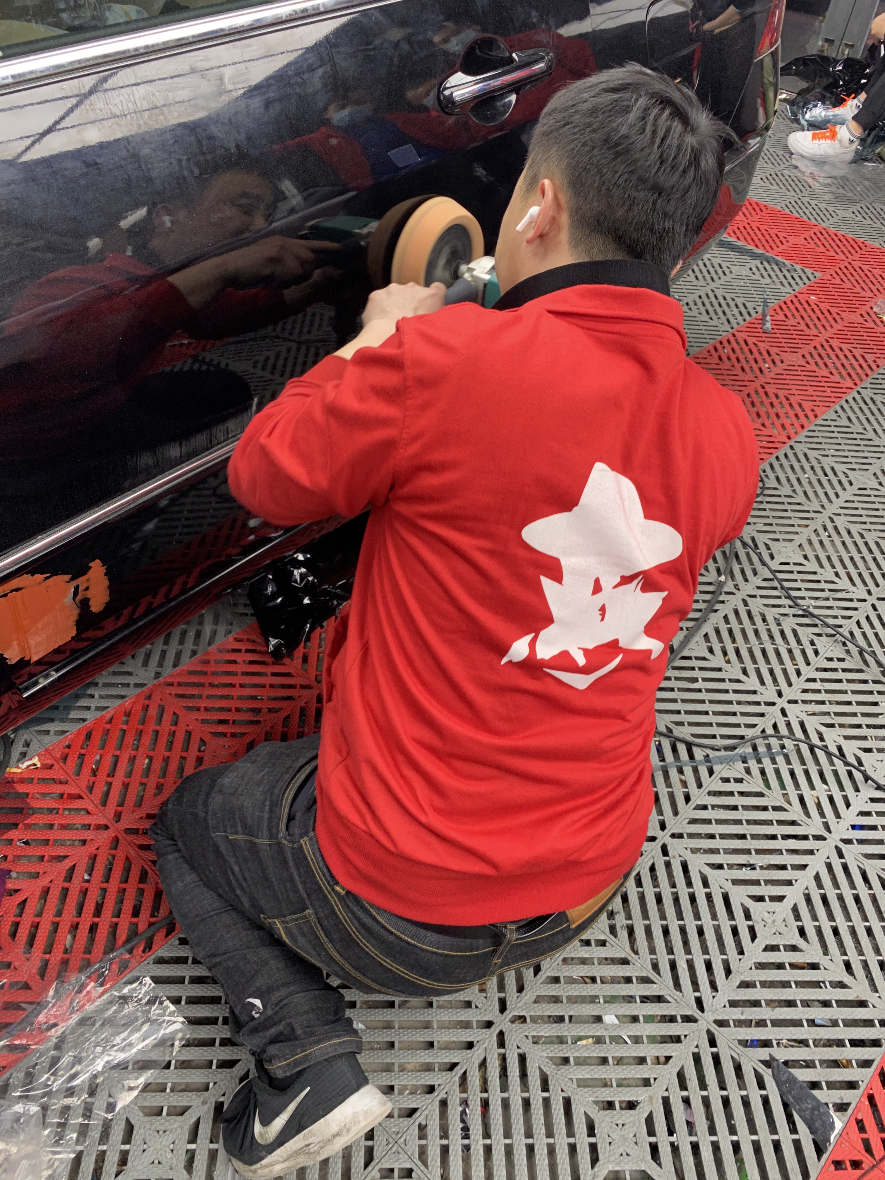 美容抛光的正确步骤,汽车美容抛光手法教程