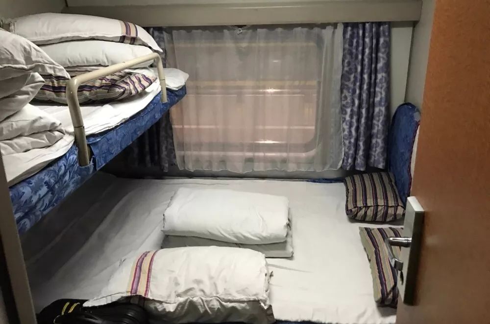 软卧硬卧高级软卧的区别,软卧真的软吗