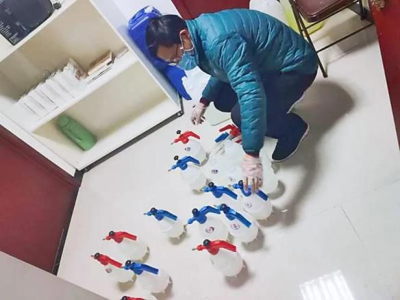 学雷锋抗疫情活动寄语,疫情期间学雷锋