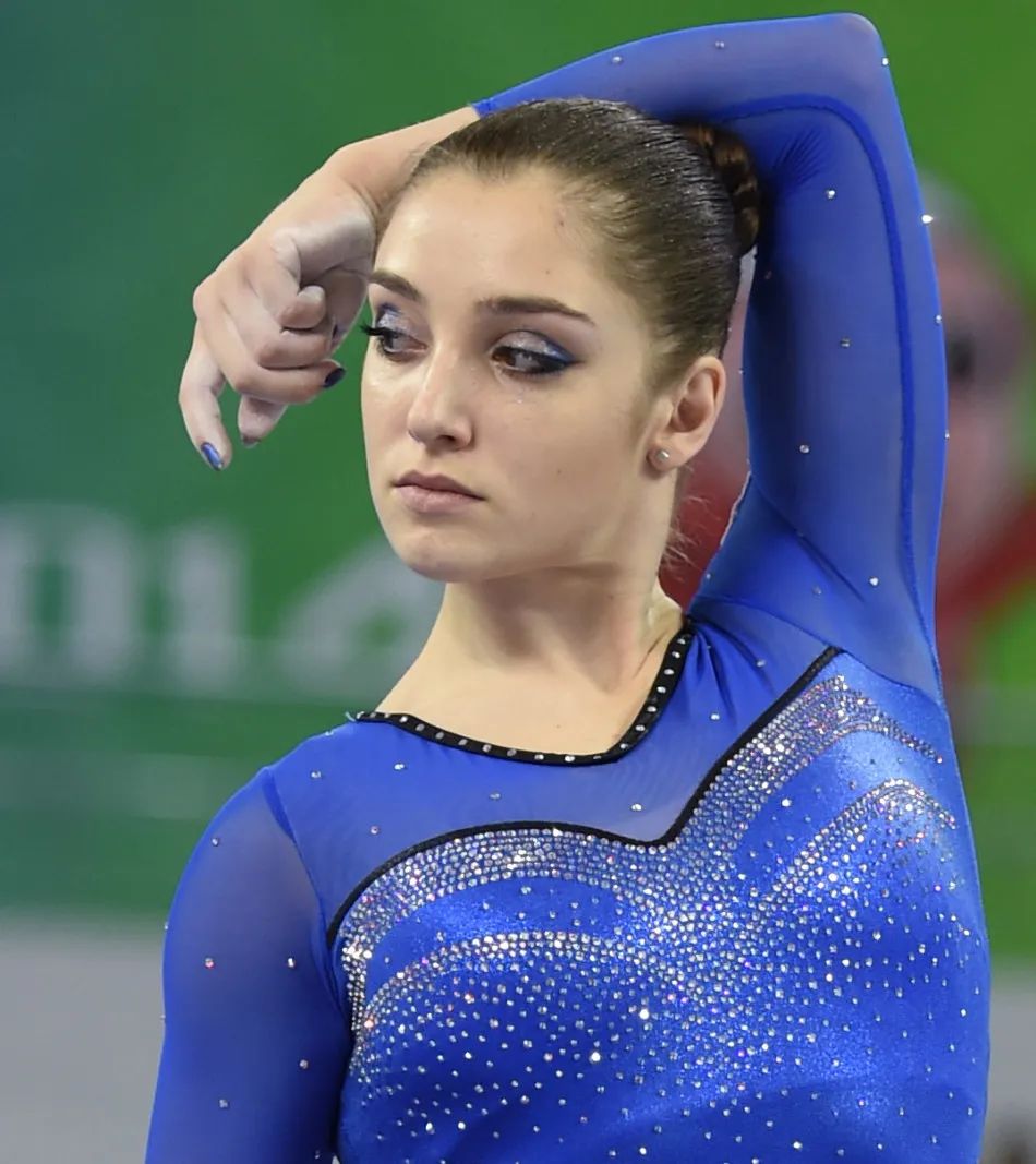 一曲九儿红遍奥运场上,抗日神曲九儿响彻东京奥运会