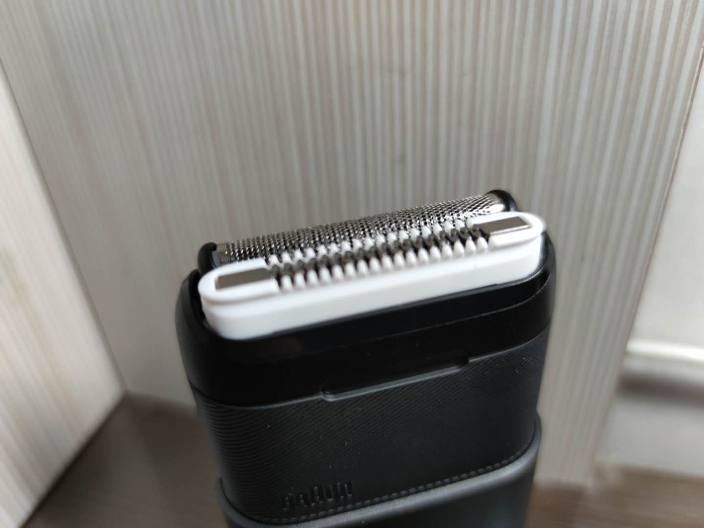 博朗迷你剃须刀和米家的区别,米家博朗剃须刀怎么样值得购买吗