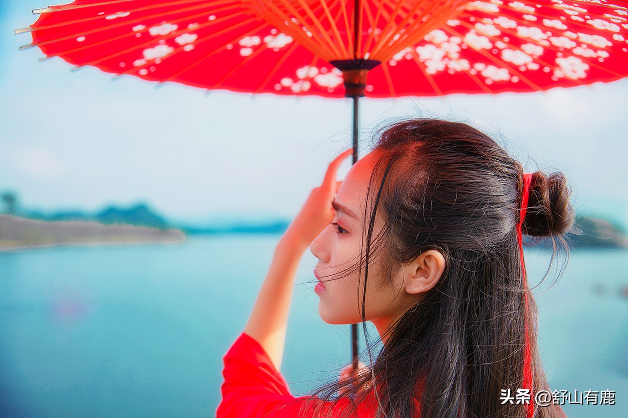 世间最美的爱，莫过于“红颜爱侣”之情，你伴我一程，我伴你一世