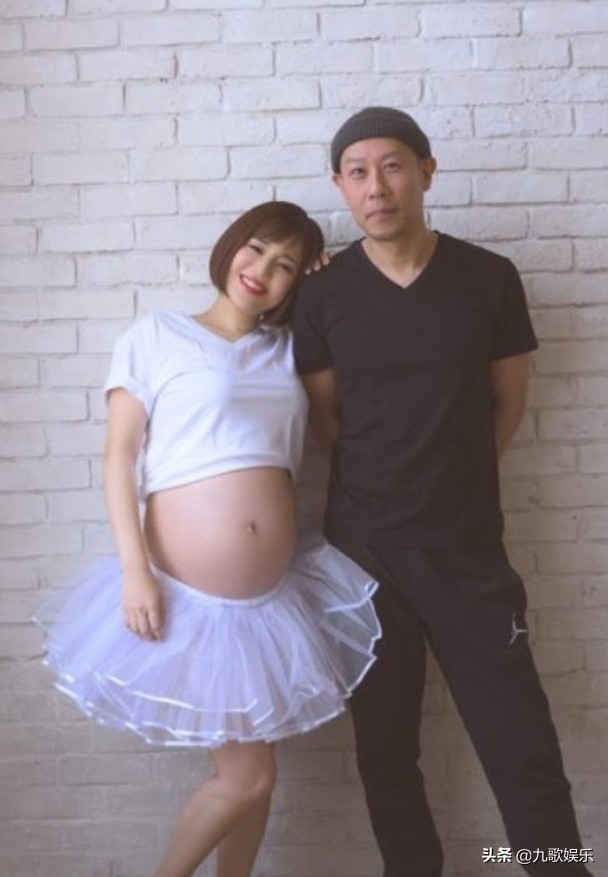 “苍老师”诞生双胞胎，AV转型成人生赢家？