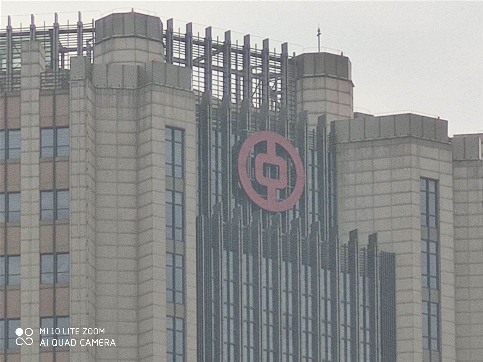 小米10青春版209元,小米10青春版报价2099元