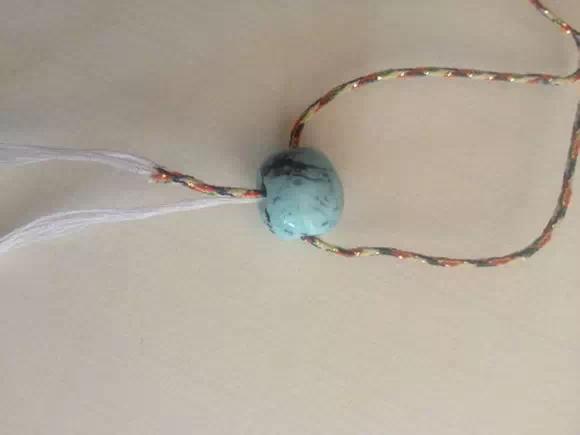 给手串换绳的方法,怎么快速给手串换绳