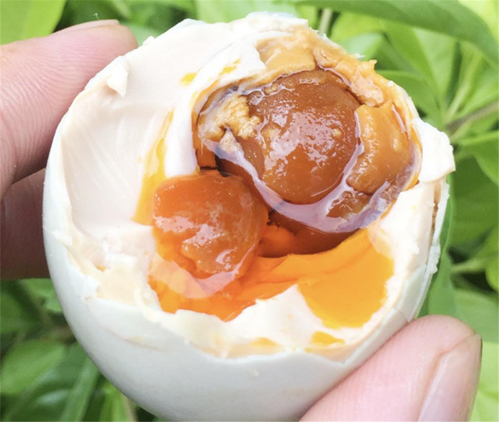 鸭蛋怎么腌好吃又简单,鸭蛋怎么腌好吃及配方