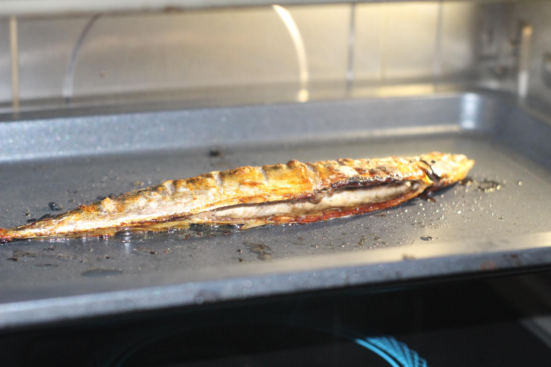 水波炉和微蒸烤箱有什么区别,水波炉蒸烤一体机视频