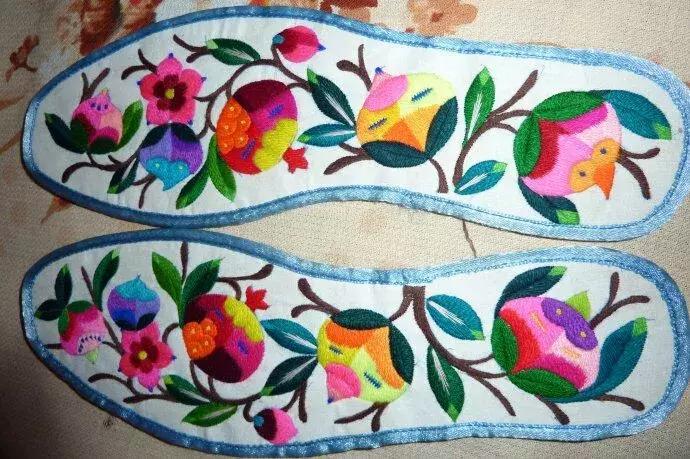 纯手工鞋垫又好学又简单又好看,简单的一针一线纯手工的鞋垫