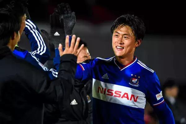 日本华裔运动员归化,日本足球归化球员有哪些