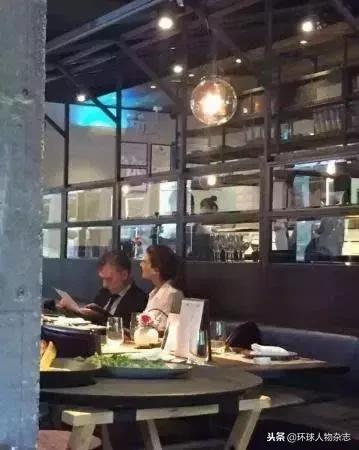 DUANG！“90后”脱发竟然惊动了这位总统，为生发水疯狂带盐！