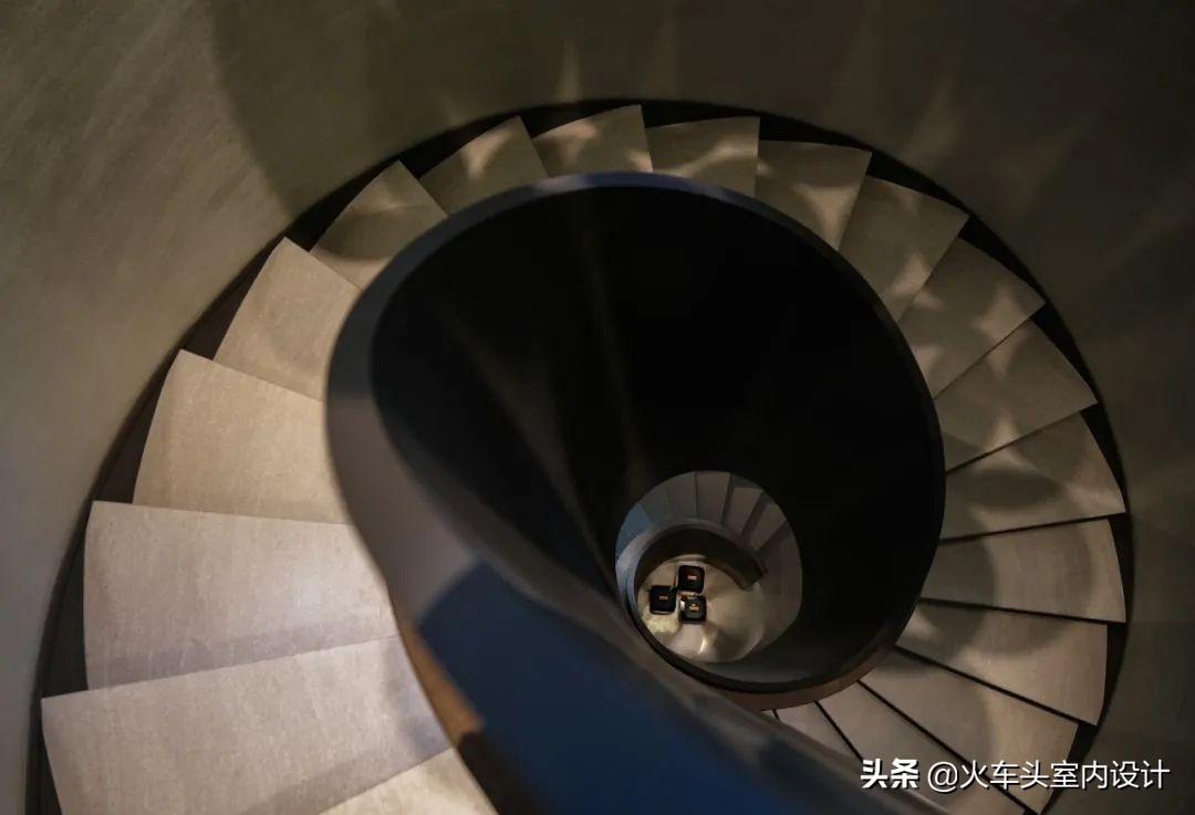 鎴愰兘闈掑爞閰掑簵棰勫畾 (鎴愰兘闈掑爞閰掑簵棰勮)