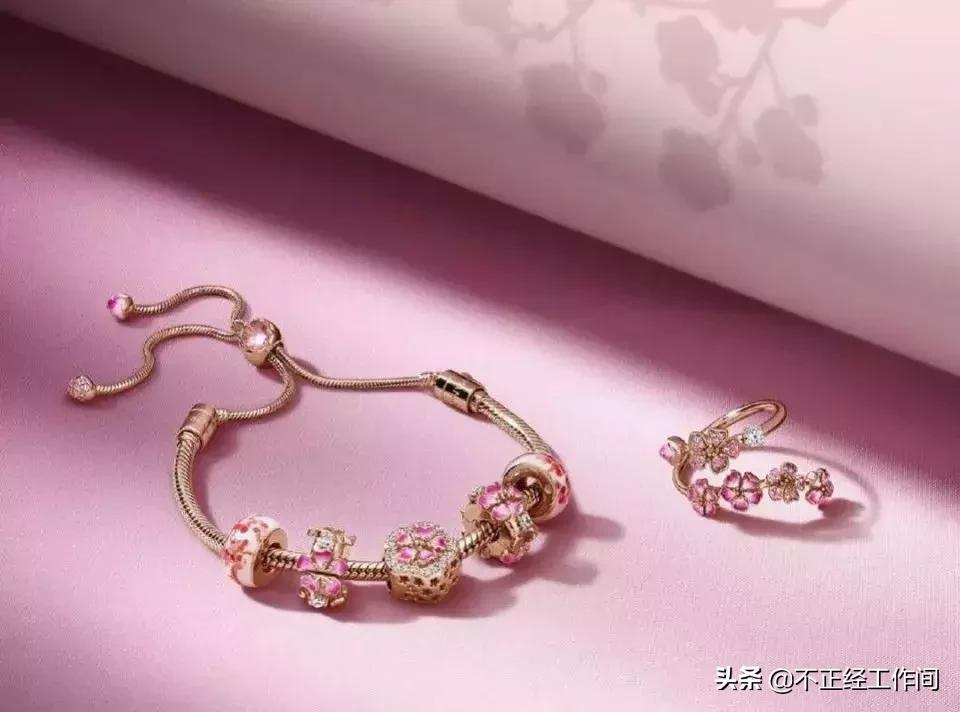 最近潘多拉会降价吗,最近的时尚圈大事件