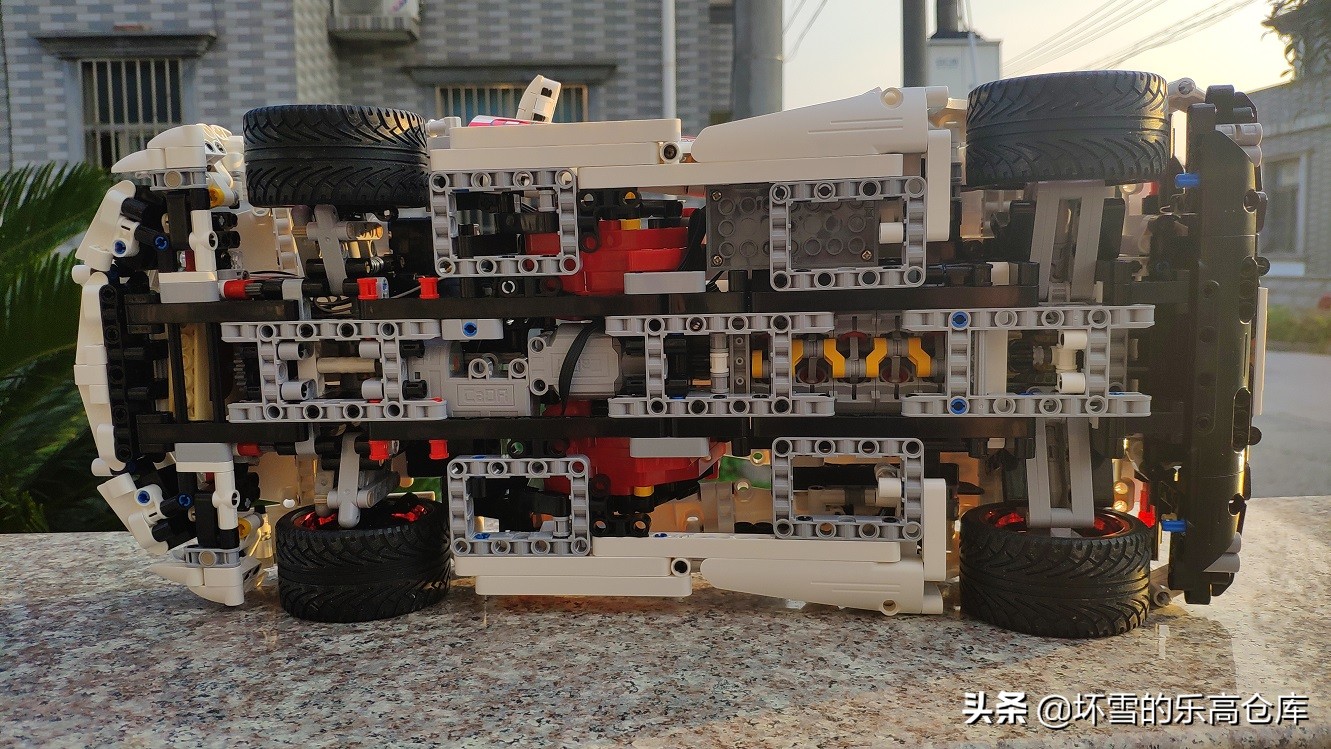 199元双鹰积木,国产18兰博基尼积木测评