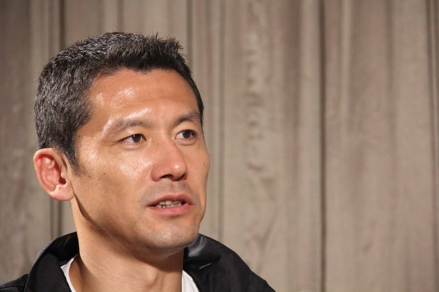 中国足球杨晨巅峰时刻,体育人间杨晨谈米卢和里皮