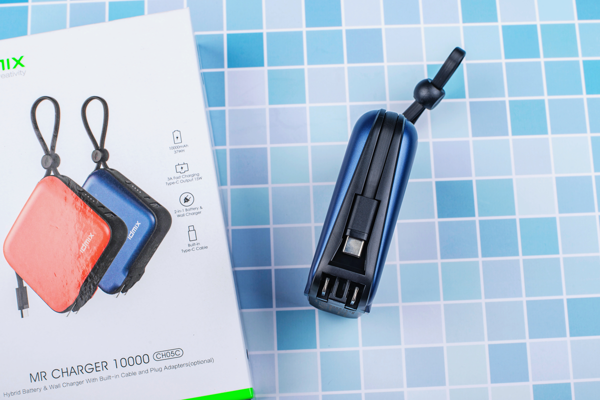 出国游带什么移动电源？IDMIX大麦三合一超级旅行充，一个够了