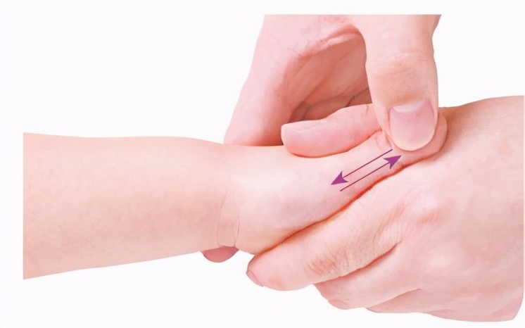 宝宝积食推拿手法非常好,宝宝积食推拿正确手法