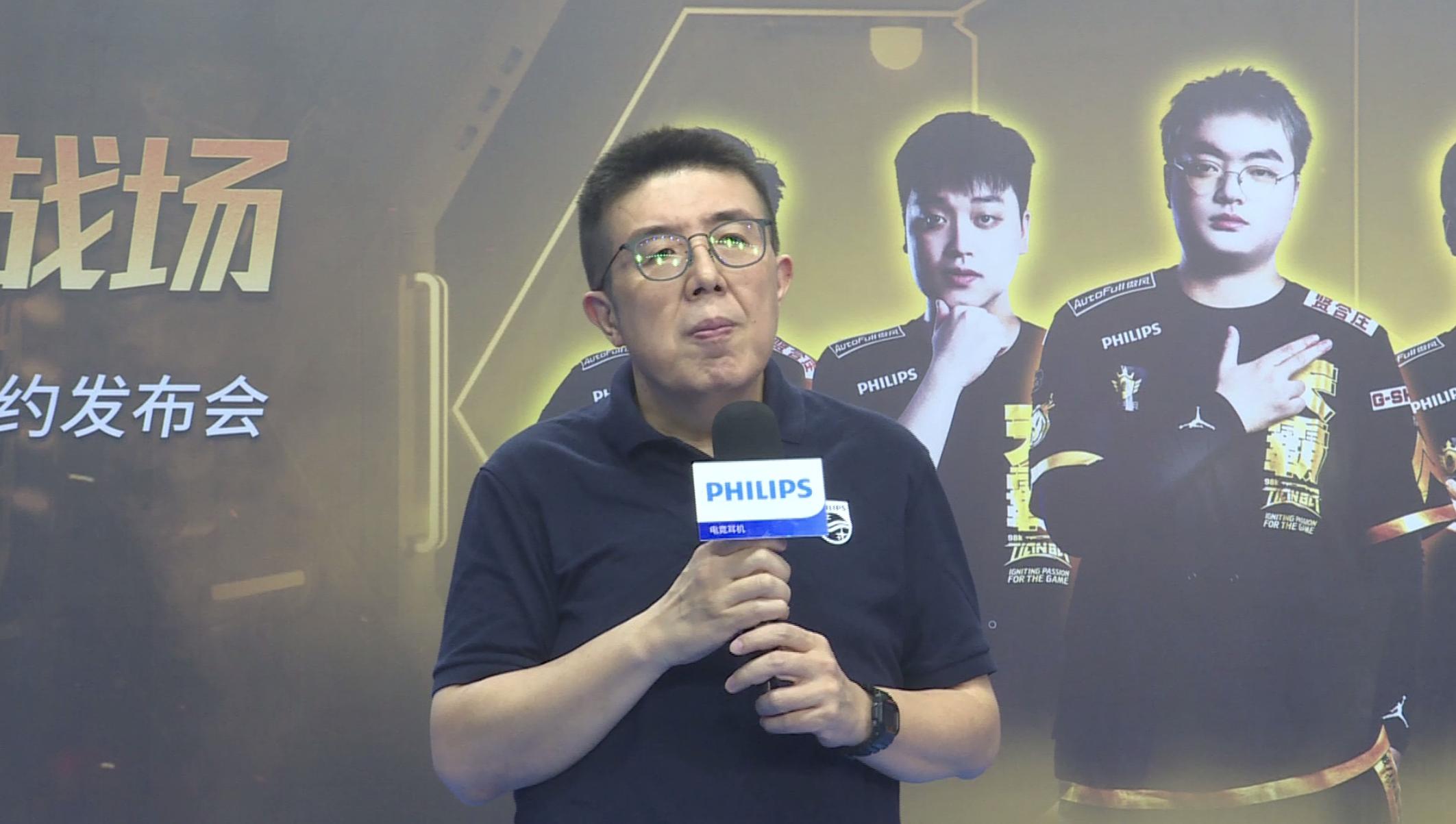 椋炲埄娴﹀ご鎴村紡鑰虫満鐢电珵,閲嶅鐢电珵