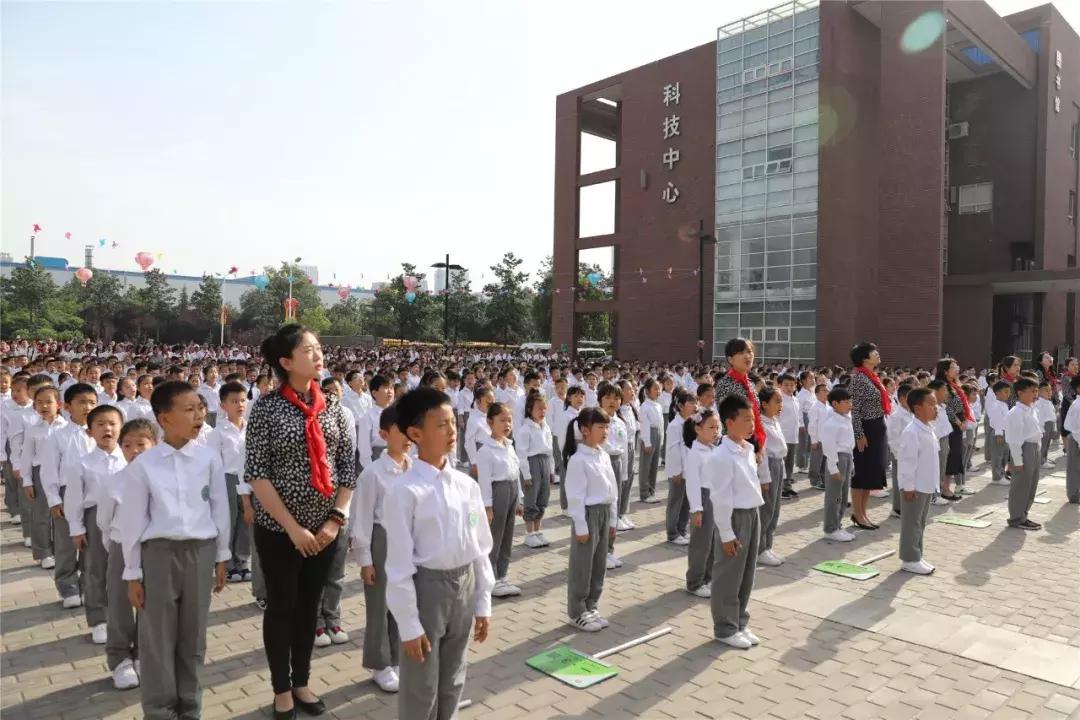 传红色精神承家国情怀,传红色精神做有志少年征文