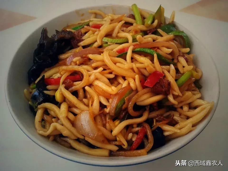 这31种甘肃美食全部收入胃中才不负此生，客官吃啥里面看