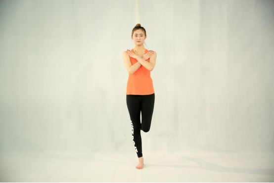 每个跑者必懂的15个知识点,崴脚跑步技巧