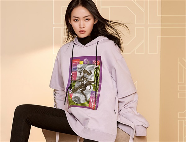 运动女装品牌夏季新款 (戈蔓婷女装夏季简约风怎么穿)