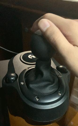 罗技g923力反馈方向盘 (开箱体验罗技g923赛车方向盘)