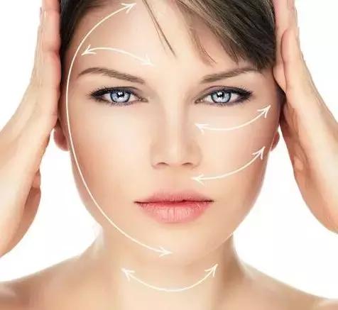 快吃下小捞的这一记安利——超补水面部乳液合集