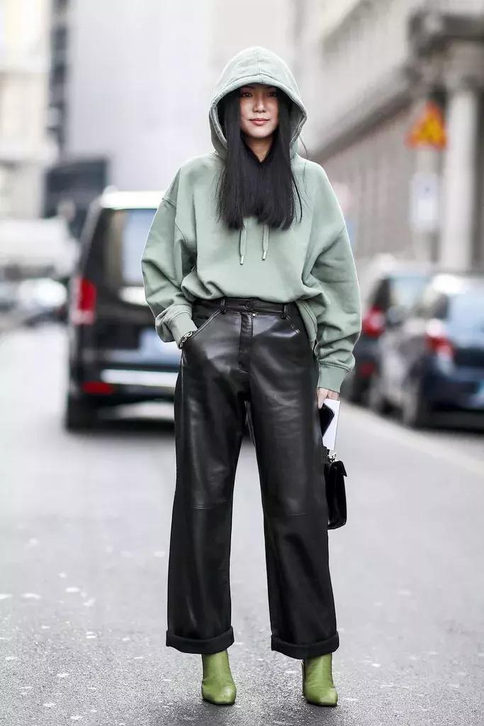 红翼靴子什么季节穿,长筒靴子适合什么季节穿