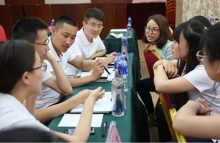 有种“铁饭碗”比公务员晋升还快，偏爱的大学公开，有你母校吗？