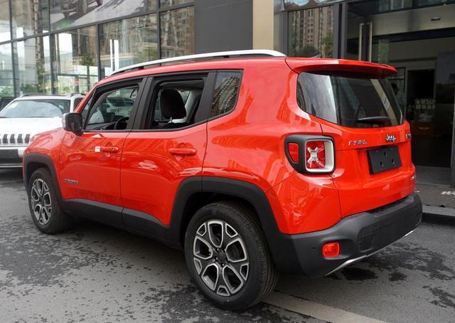 一般什么人会开Jeep自由侠？开它有档次吗？有什么优缺点？