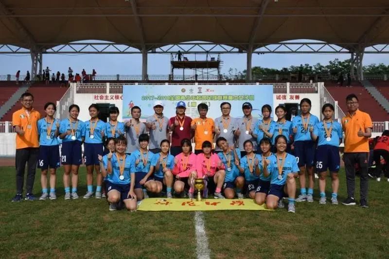 足球特长生招生简章模板,2024足球专项招生计划