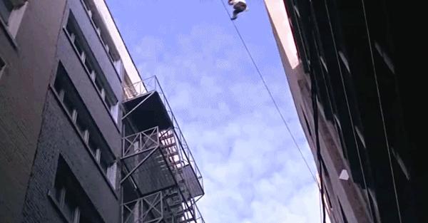 fila为什么能让安踏逆袭,范德彪穿的斐乐多少钱