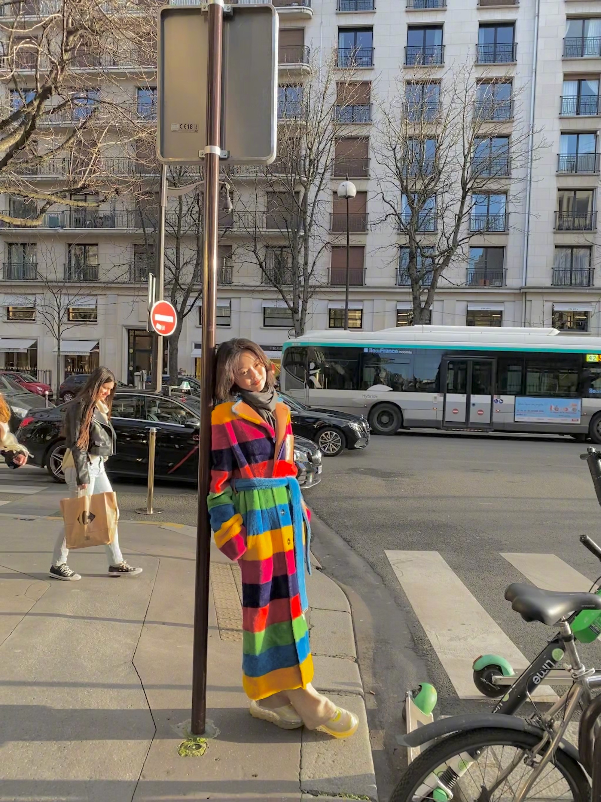 网红鼻祖晚晚和舒淇同框比美赢了？妆容穿搭都有小心机，来抄作业