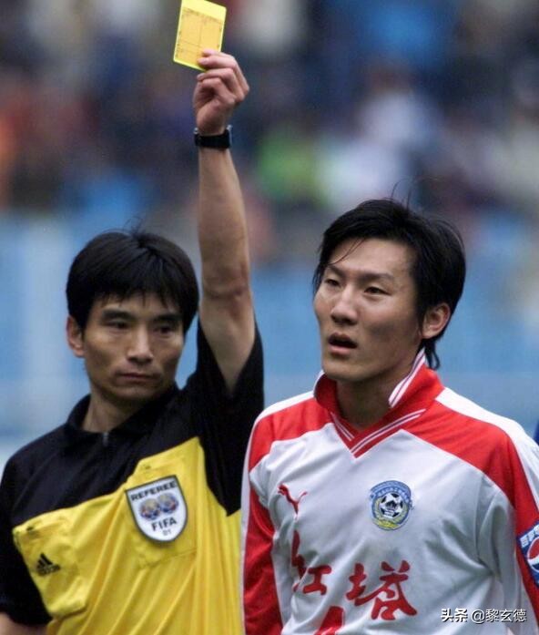 周挺宣布退役完整版视频,周挺创顶级联赛