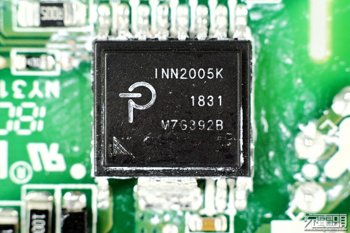 oppo手机电源适配器怎么拆开,拆解报告oppo240w无线快充手机