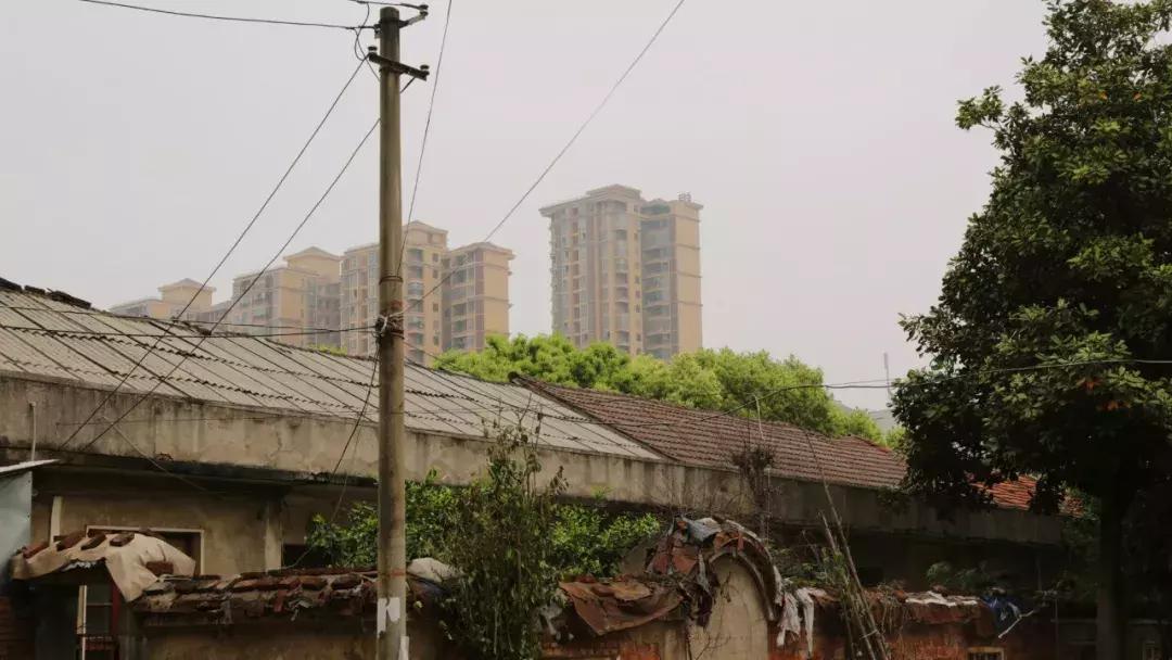 咸宁*毛老**巾厂的生活，几代人的青春