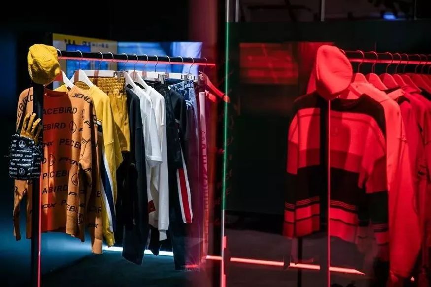 从7人小公司到拿下数亿风投,从小作坊到七八百人的工厂