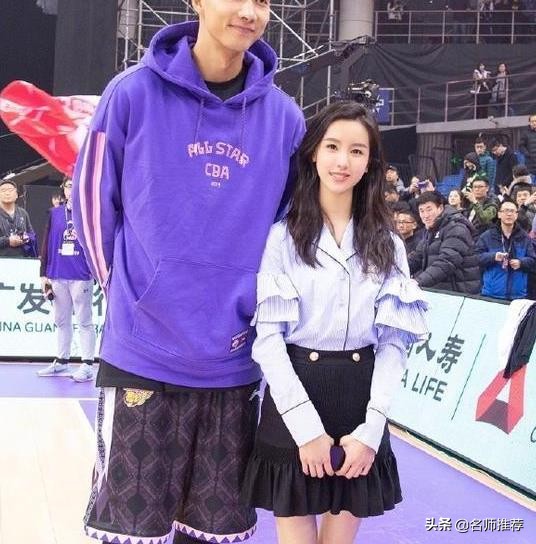 周琦与易建联首次对决全视频,易建联周琦巅峰谁有统治力