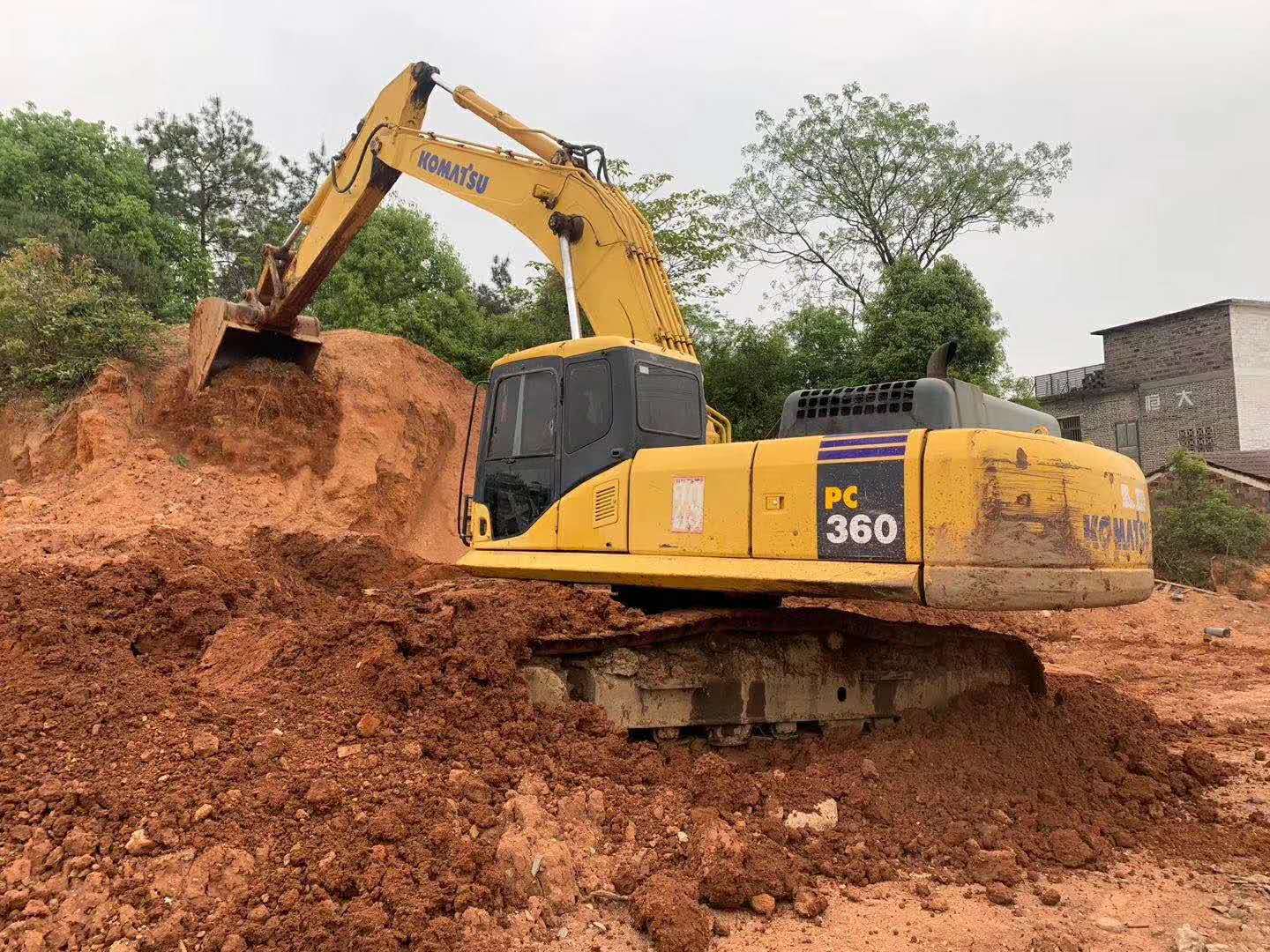 沃尔沃200挖掘机怎么样,沃尔沃210挖掘机多少钱