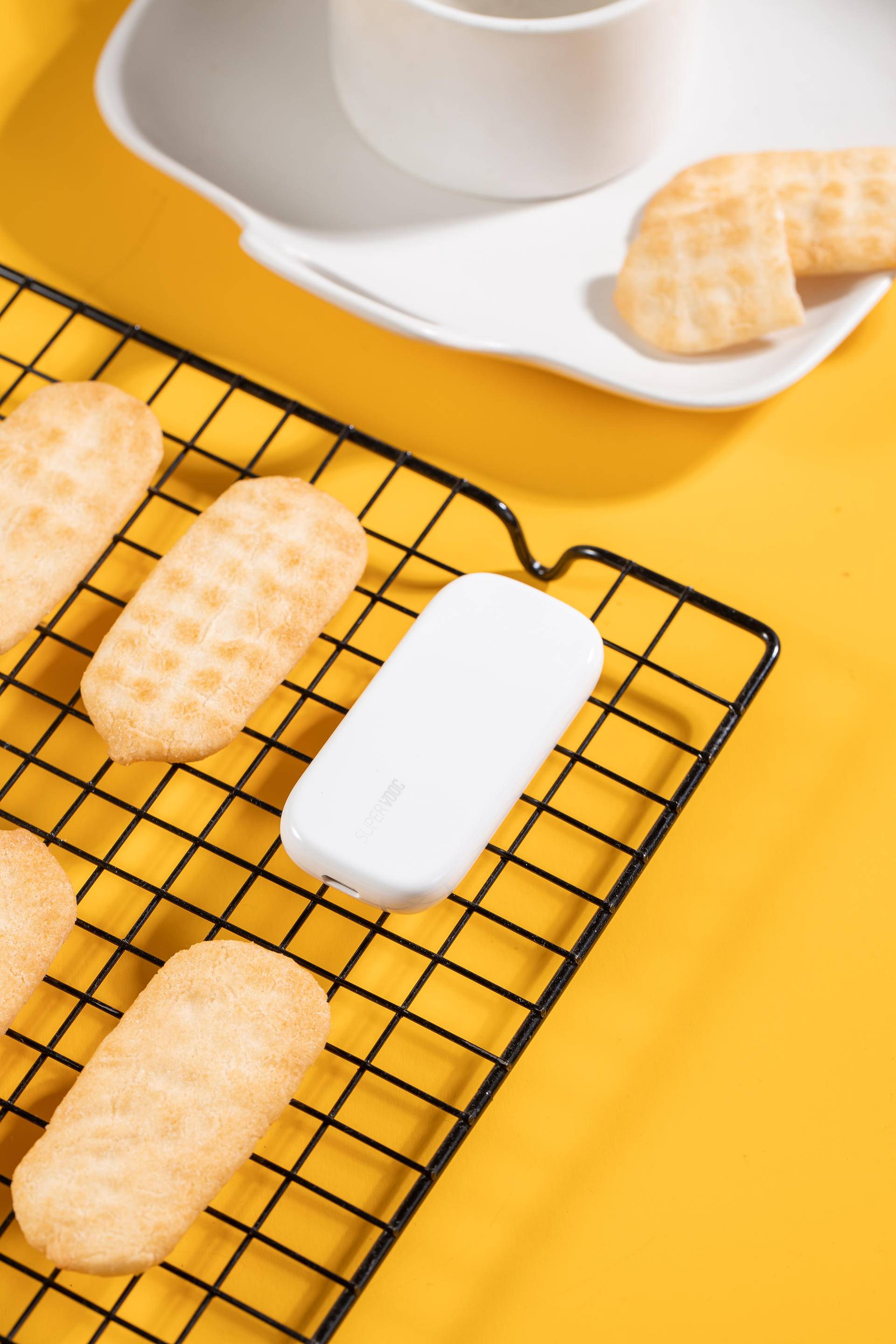 oppo超级闪充充电器80w超长,oppo新一代50w超闪饼干充电器